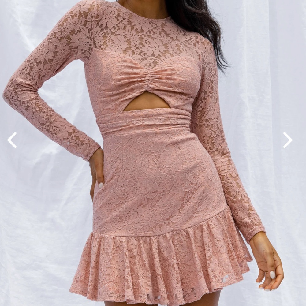 Selfie Leslie | Hearts Afultter Long Sleeve Dress